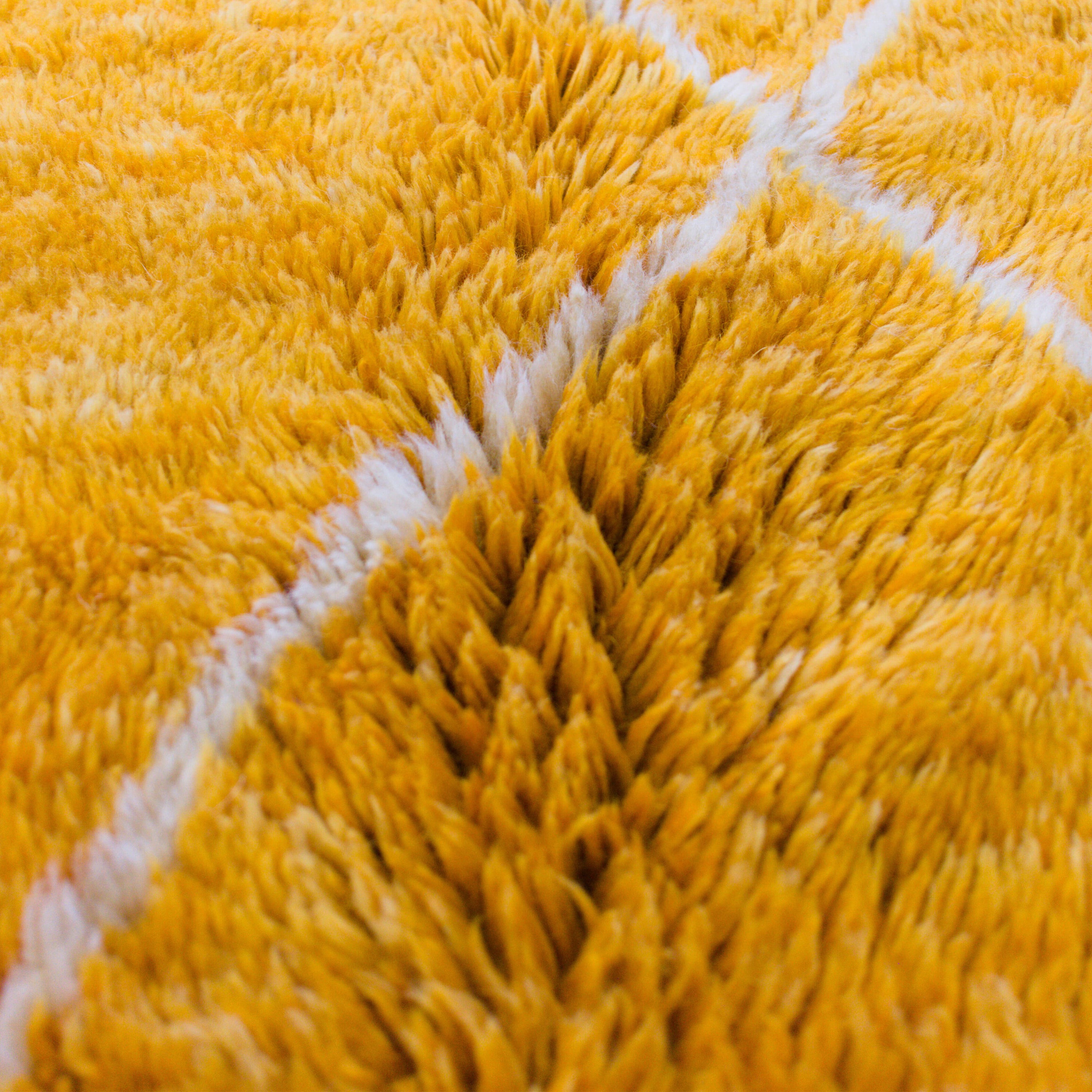 Orange Beni M&