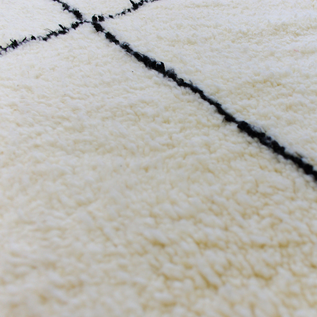 Classic Beni rug | Wool Moroccan rug | Ima Rugs
